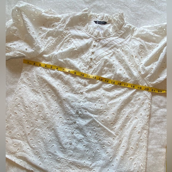 NWT PrettyGarden white eyelet short sleeve top - Picture 10 of 16
